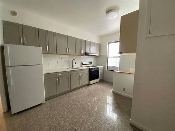 2nd image of 352 68th St
