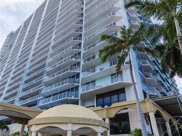 7601 E Treasure Dr APT 923, North Bay Village, FL 33141