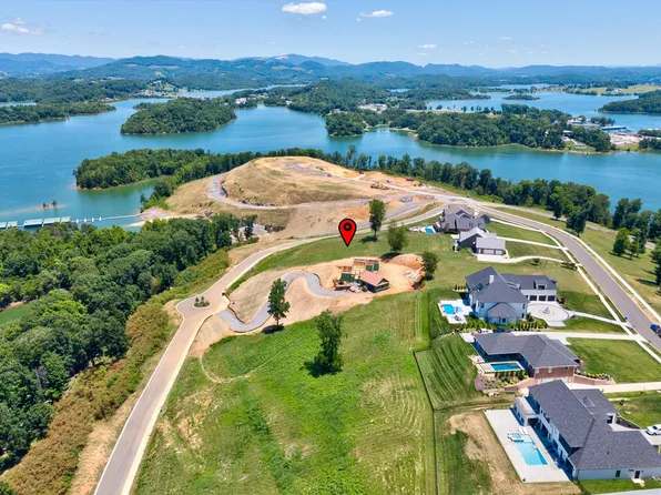 2652 Serenity Sound, Morristown, TN 37814
