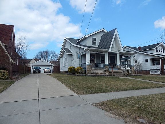 2nd image of 17010 Larchwood Ave