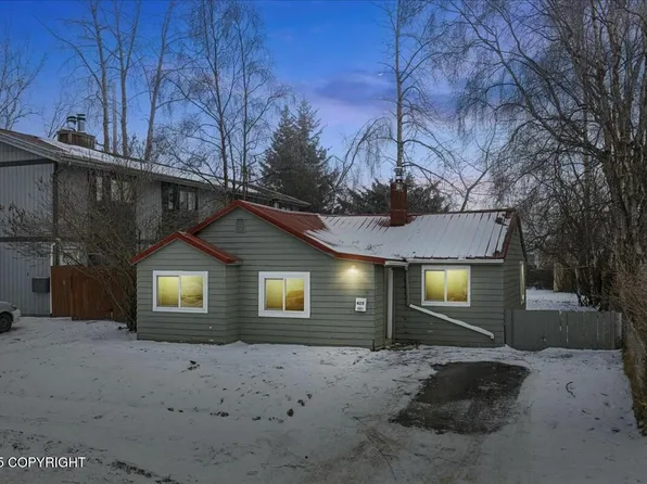 425 N Bunn St, Anchorage, AK 99508