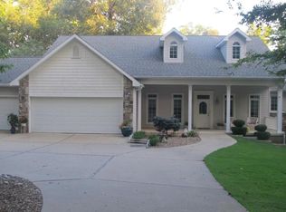 52V Cherokee Rd, Cherokee Village, AR 72529