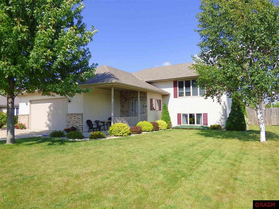1st image of 125 Whispering Pines Ct