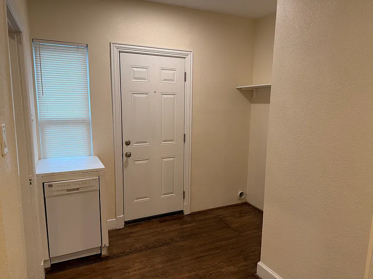 522 Cameron Ave — Photo 7