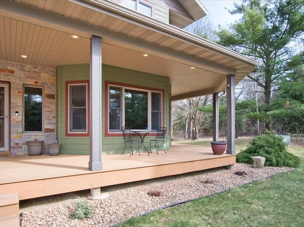1960 Range Trl, Verona, WI 53593