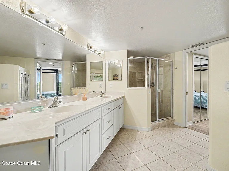 820 Del Rio Way #401 — Photo 10