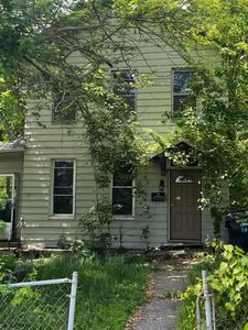 706 Farnam St, Davenport, IA, 52803