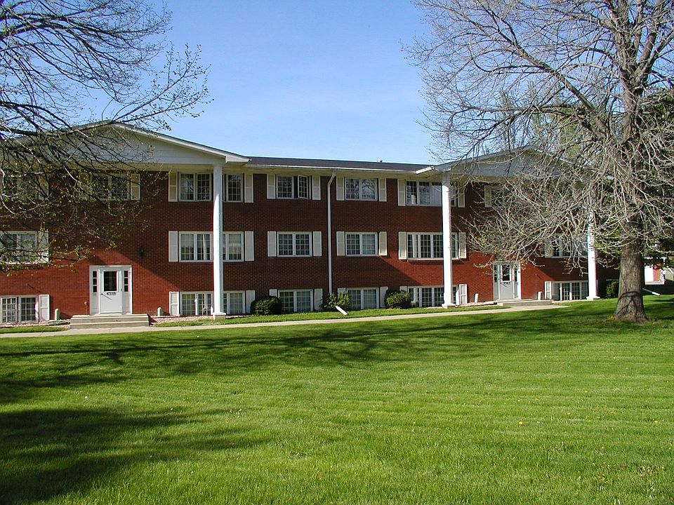 1st image of 4351-4365 Lincoln Way #C-4355