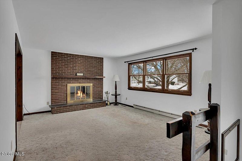 4th image of 31 Tanners Lane