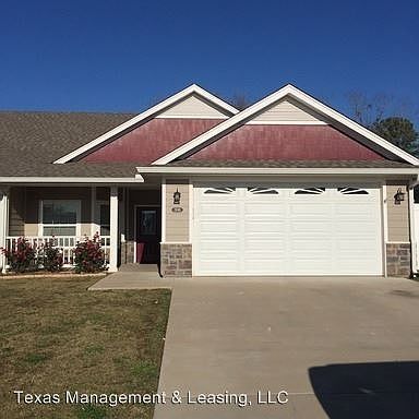 1st image of 3745 Vista Cove Dr