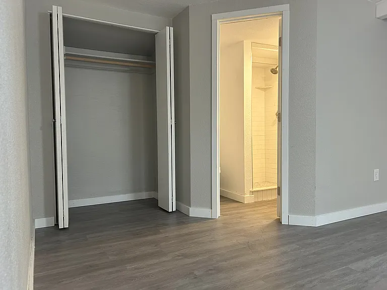 1249 York St #B2 — Photo 6