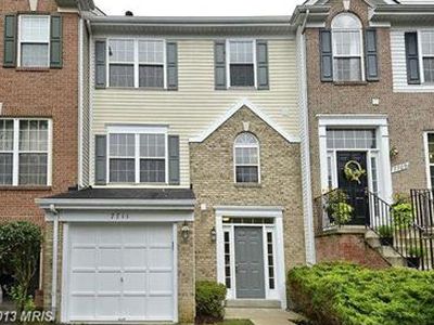 7711 Heritage Farm Dr, Gaithersburg, MD, 20886