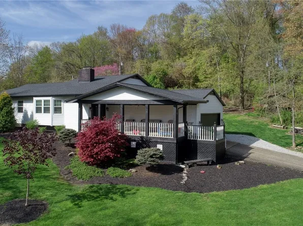 4271 Ashwood Dr, Cambridge, OH 43725