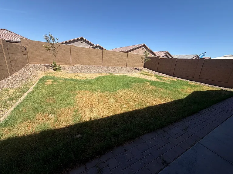 24596 N 170th Dr — Photo 15