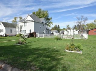 2113 5th St E, Ashland, WI 54806