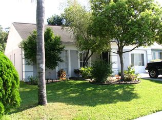 1672 Palm Leaf Dr, Brandon, FL 33510