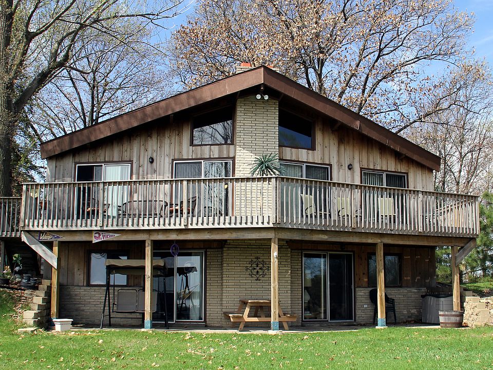 1st image of 18619 Lakeview Point Dr NE