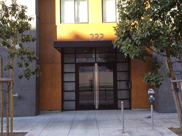 1st image of 233 Franklin St