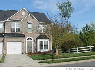 1688 Backcreek Ln, Gastonia, NC 28054