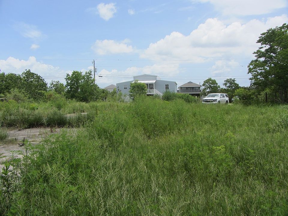 2nd image of 5054 Nebraska St