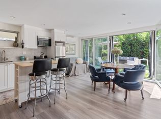 340 S Anita Ave, Los Angeles, CA 90049