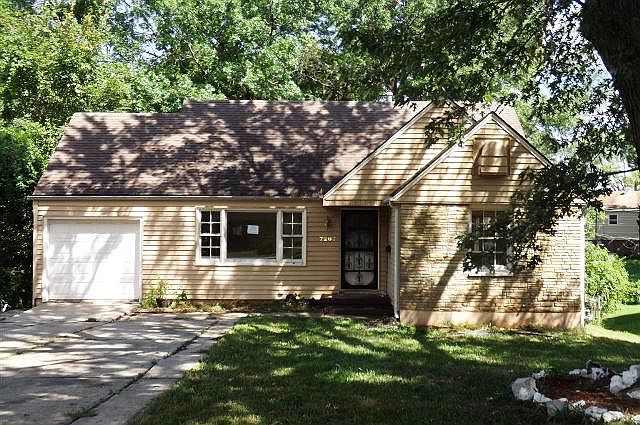2nd image of 7207 Myrtle Ave