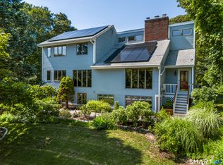 15 Rose Ridge Court, Stonington, CT 06379