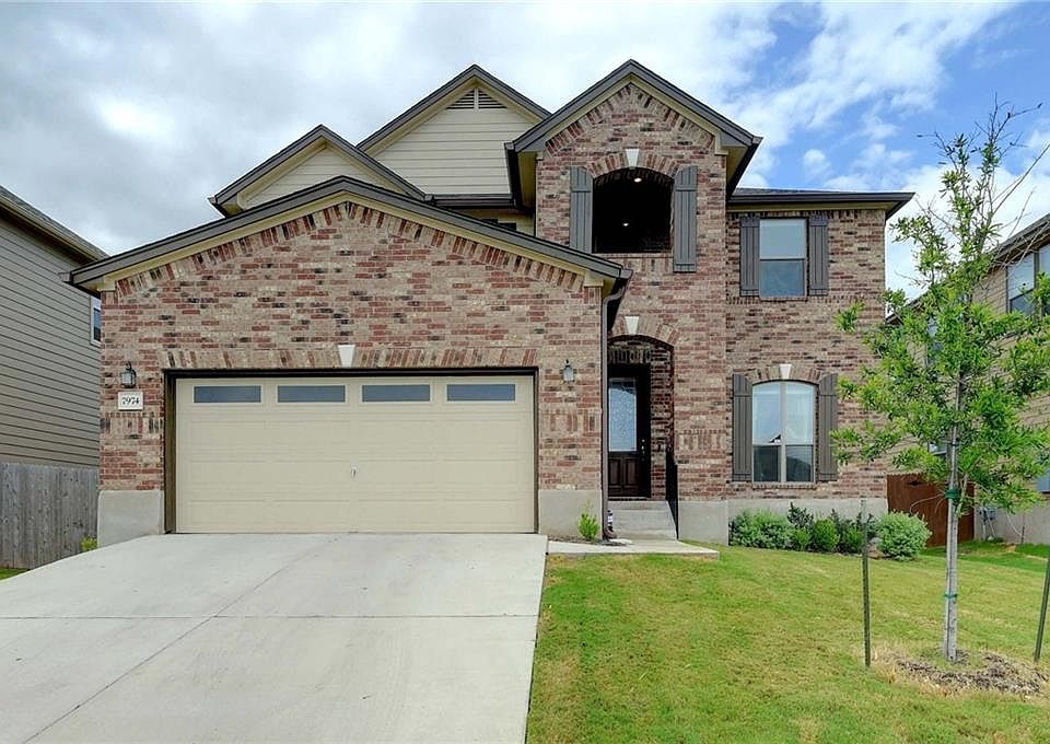1st image of 7974 Arezzo Dr