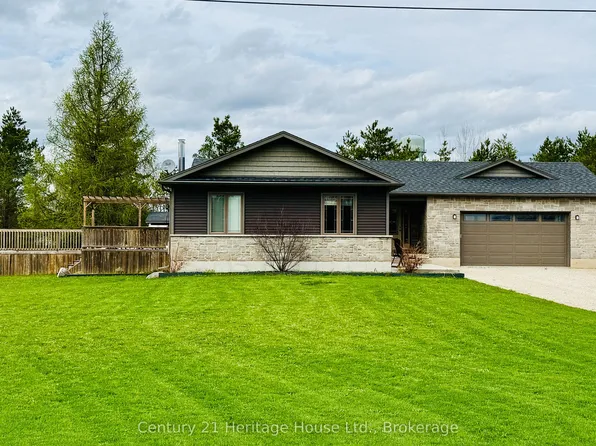 201 Hutton Hill Rd, West Grey, ON N0G 1R0