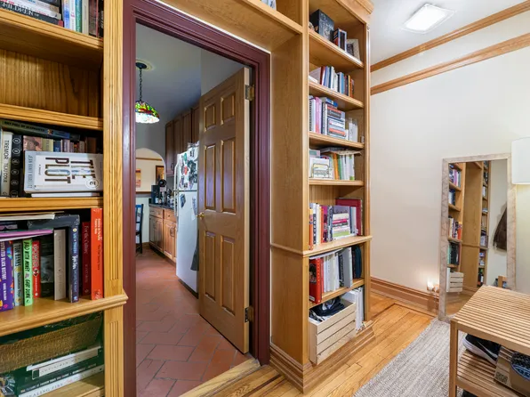 170 East 94th Street image 4 of 7