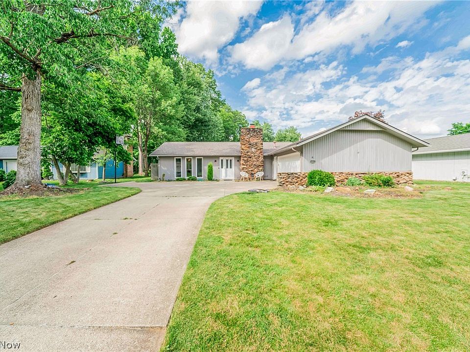 1st image of 6165 Creekside Ln
