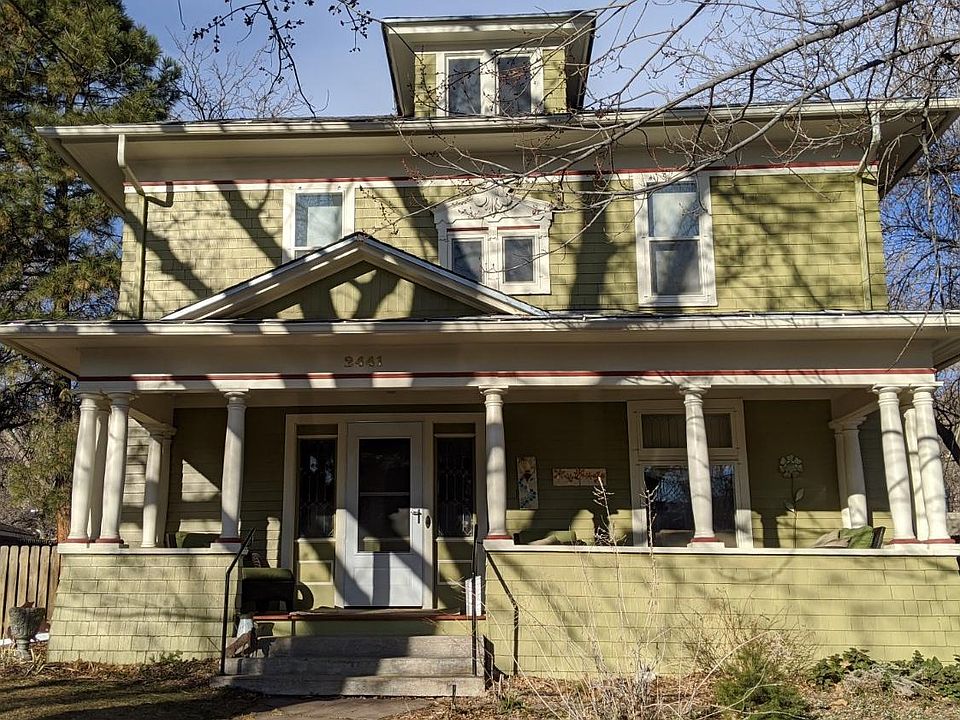 Front Facade of our 1898 historic foursquare