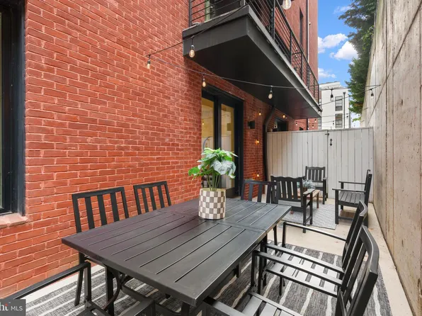 1412 Chapin St NW APT 3, Washington, DC 20009