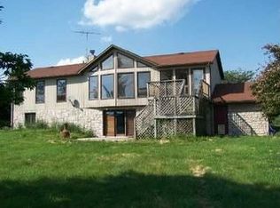 321 Mount Zion Rd NW, Lancaster, OH 43130