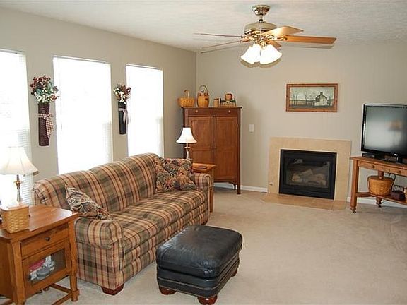 4th image of 294 Magnolia Dr