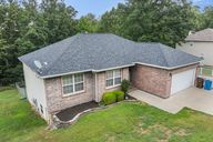 207 Mayfair Dr (1)
