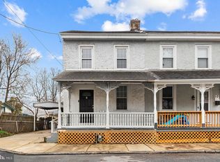 8 7th St, Brookhaven, PA 19015