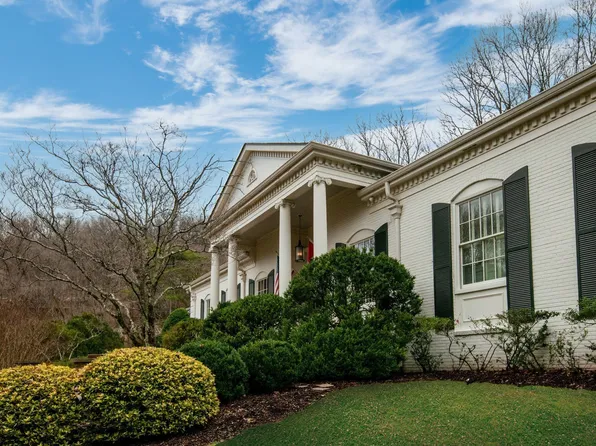 4382 Chickering Ln, Nashville, TN 37215