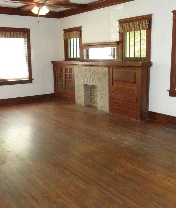 1st image of 1121 15th St #1121