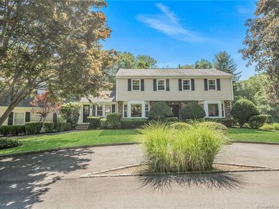 2 Klim Ln, Norwalk, CT, 06850