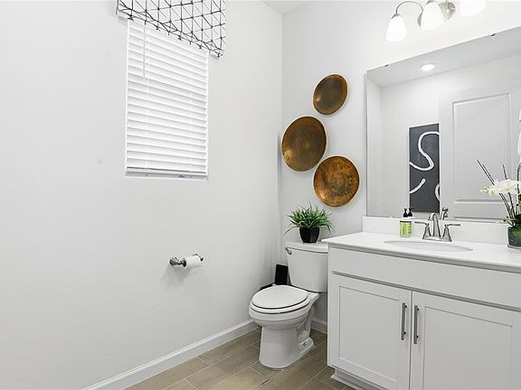 3rd image of 6406 Clover St