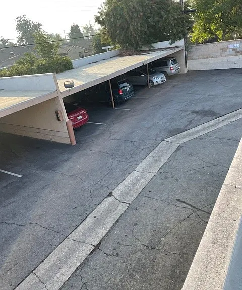 VILLA SANTA FE APARTMENTS — Photo 8