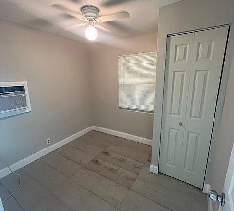 2nd image of 725 21st St APT 2