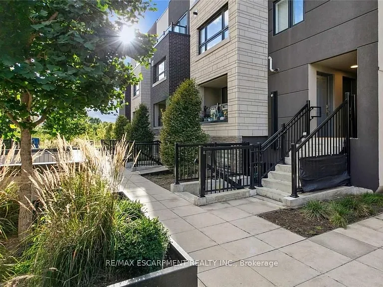 1135 Cooke Blvd #105 — Photo 3