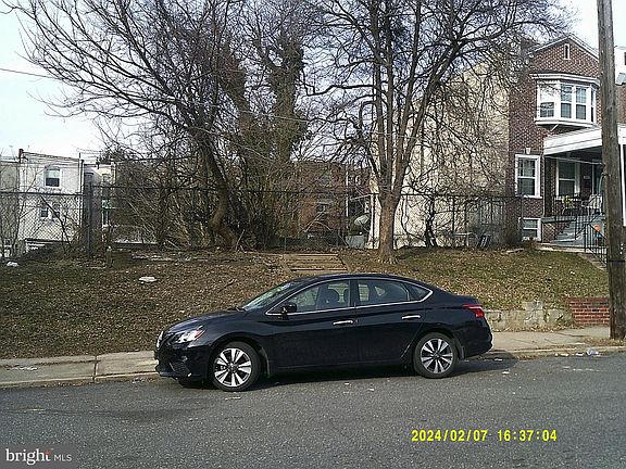 2nd image of 5661 Lebanon Ave
