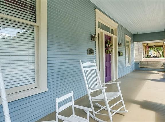 3rd image of 1724 Fairmount Ave