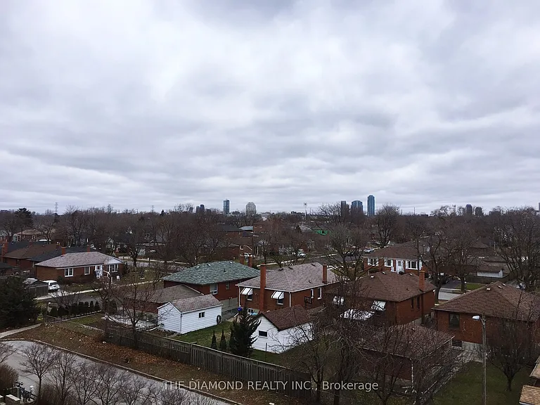 1040 The Queensway #406 — Photo 13
