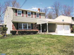 9 Black Latch Ln, Cherry Hill, NJ 08003