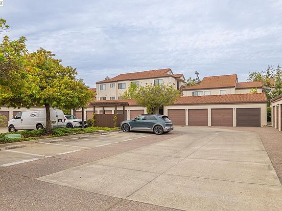 4th image of 21103 Gary Dr APT 318A