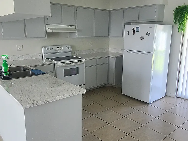 2906 Santa Barbara Blvd #2 — Photo 10